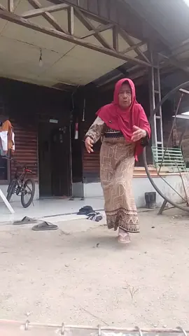 hidup harus dibawak happy aja y Mak walau apa2 mahal🤣🤣#fyp 