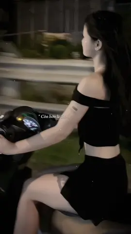 #CapCut Đàn ông mà không có ddang bà thì cũng chỉ để già rồi đem chôn.=)) #chaypho #hottrend #trendding #xuhuongtiktok 