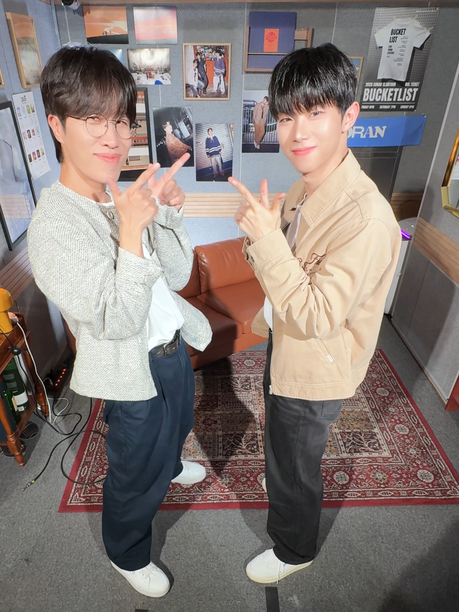 #소란 #고영배 선배님과 함께 #SUPERPOWER 챌린지💪 @bandsoran_official #xikers #싸이커스 #현우 #HYUNWOO  #SORAN  #슈퍼파워 #SUPERPOWER_Challenge #슈퍼파워_챌린지