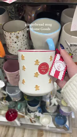 Such a cute and simple gingerbread mug from Home Goods! @HomeGoods #homegoods #holidaymugs #gingerbreadmug #homegoodsfind #homegoodschristmas 