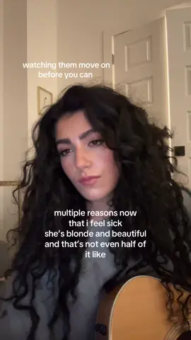 help, I’m still at the restaurant (btw this comes out next Friday and i am very excited)  #songwriter #originalsong #newmusic #taylorswift 