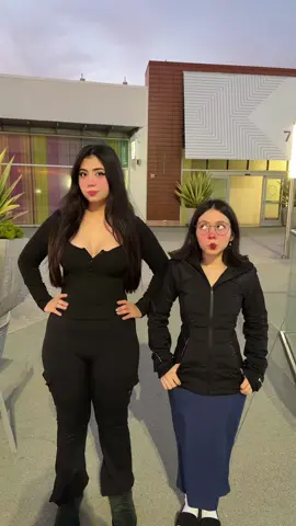 Con mi primita @Elenita  #dancetrend #dancingirls 