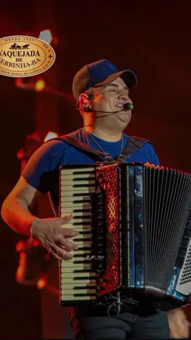 Beijo de varanda #tarcisiodoacordeon #musica #tipografia #beijodevaranda #viral 