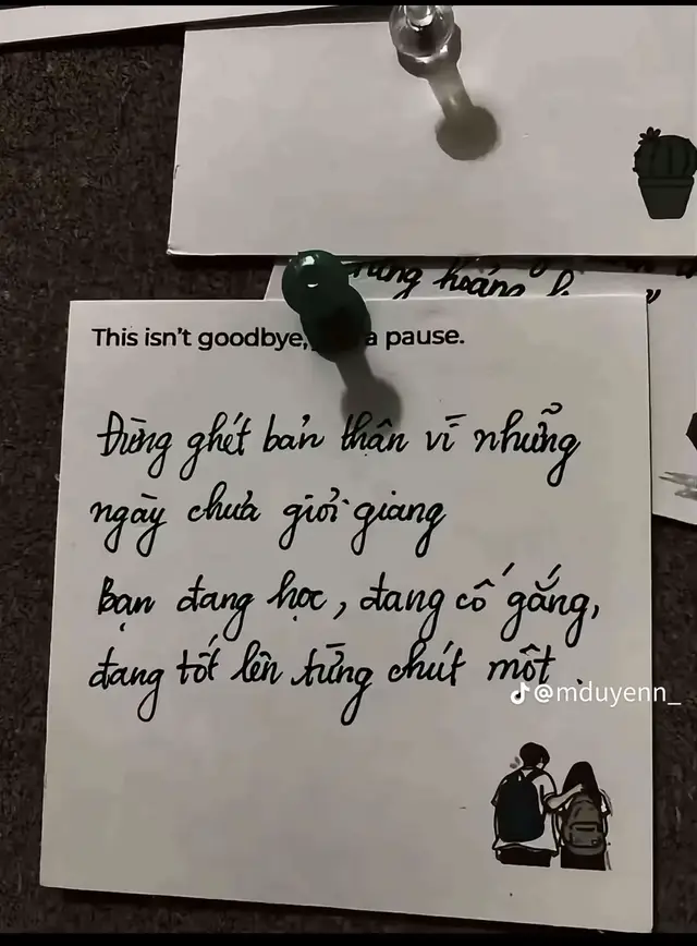 Đến cuối ngày ta nhìn thấy mình trong gương Đấy là người gần nhất mà ta lại không thương.!!”