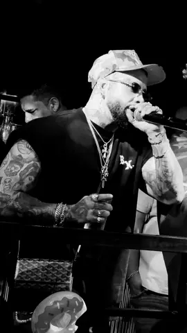 No soy patrón de nadie soy compa y amigo… #hadrian #elniñodeoro #musicbranding #viraltiktok #niñodeoro 