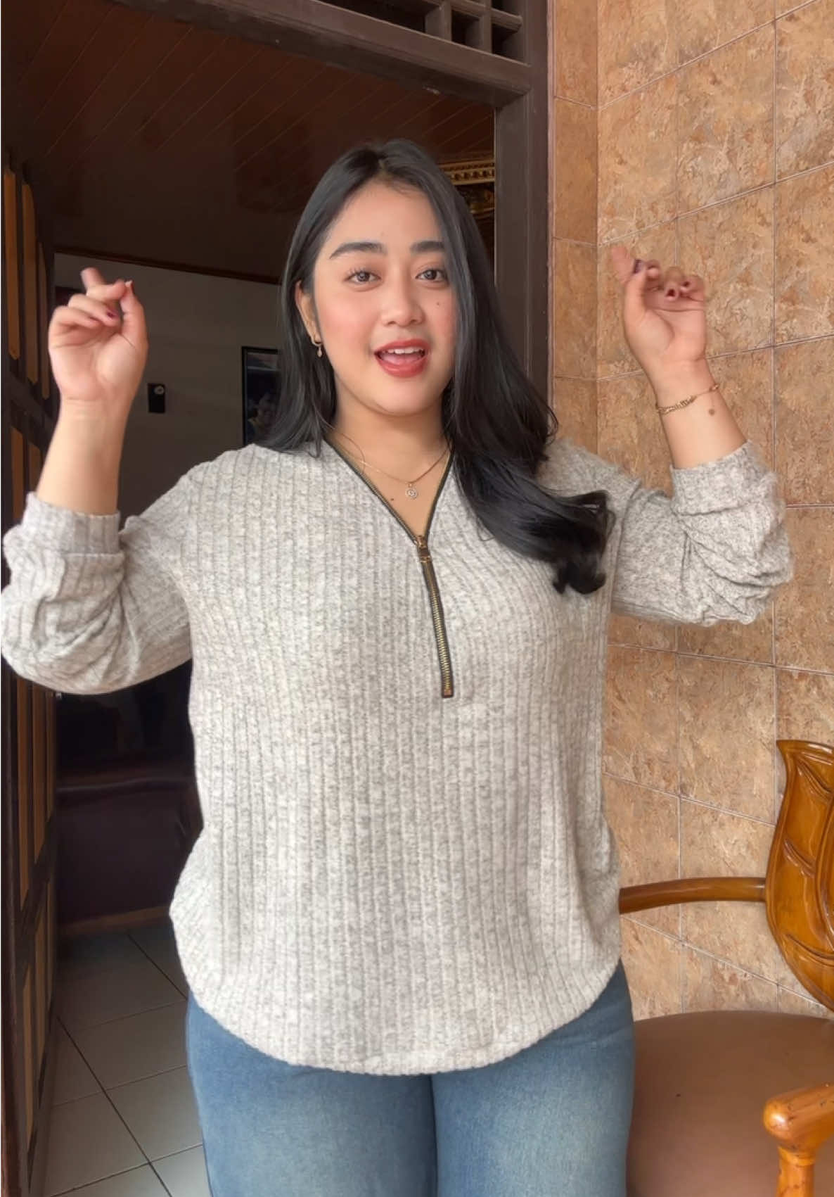 Membalas @Dini oktaviani 27  bajunya cuakep poll aku pake 2xl beb