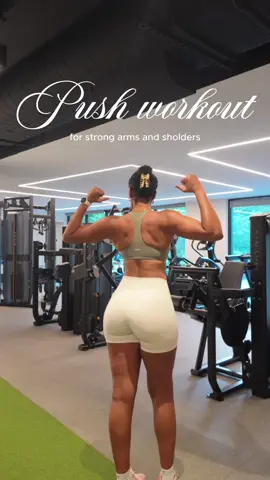 Push workout for strong arms and shoulders ✨🌸 Chest, shoulders, and triceps workout for sexy and toned arms 💫 #pushday #pushworkout #upperbodyworkouts #workouttips #shouldersworkout @Oner Active @H&M Move 