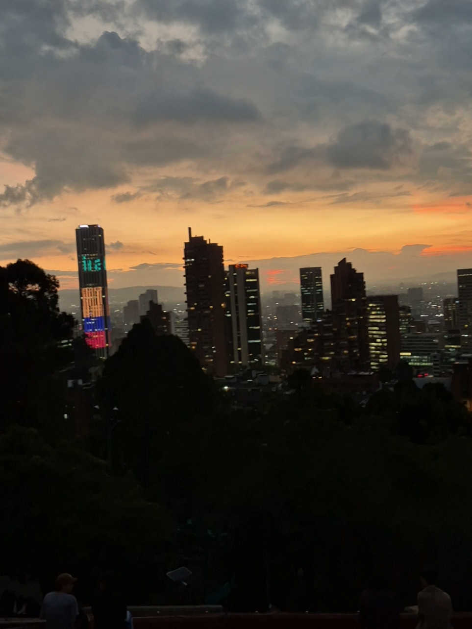 mi linda Bogotá. 🧡 #bogota #zyxcba #paratiiii 