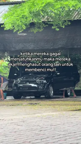 Begitu lah kalau orang gak suka sana kita wkwk🤏🏻 #fyp #pajero #4d56 #cumidarat #cumidarat 