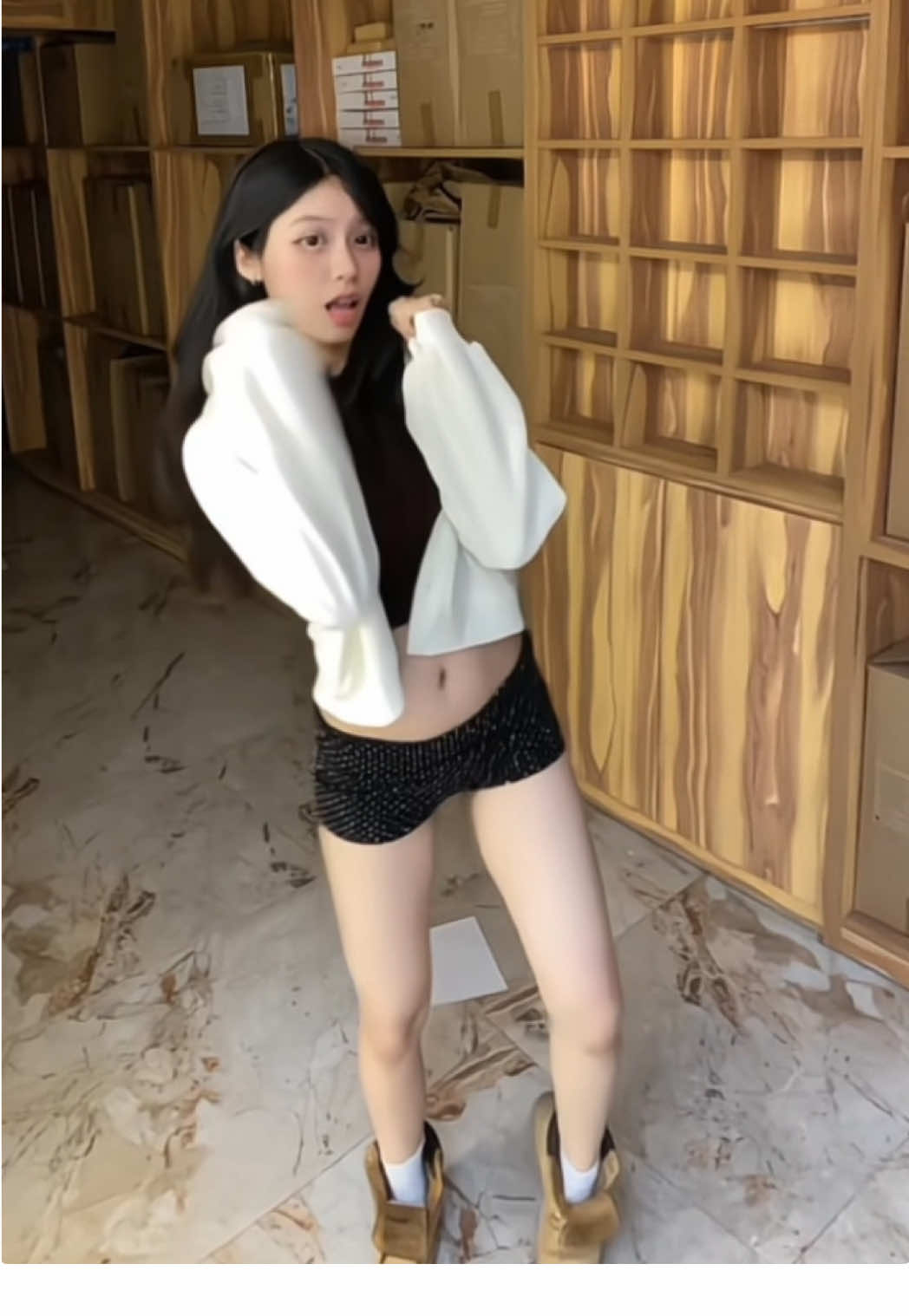 Nhảy nhạc nì kbh cũ #linhdan #danchu #tiktokdance #nhay #trend 