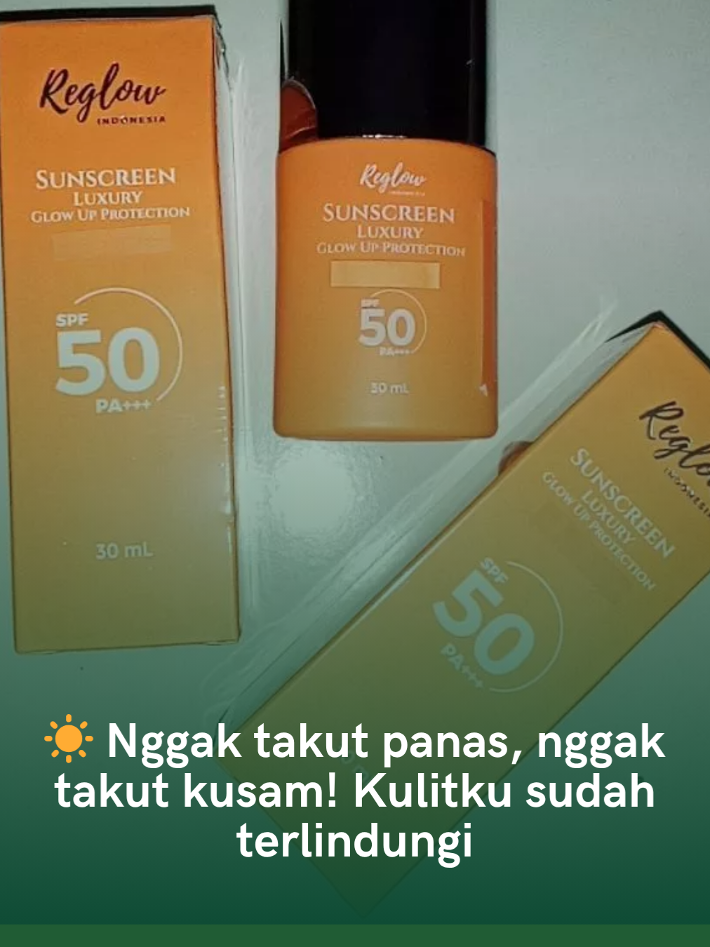 ☀️ Nggak takut panas, nggak takut kusam! Sekarang aku selalu percaya diri aktivitas di luar ruangan karena udah dilindungi sama Reglow Sunscreen SPF 50 PA+++ 💪🏻✨ Teksturnya ringan, nggak lengket, tapi proteksinya beneran maksimal! 🔥 Jangan tunggu kulit kusam dulu baru nyesel 😭 — yuk lindungi kulitmu dari sekarang bareng Reglow Sunscreen! 🌸