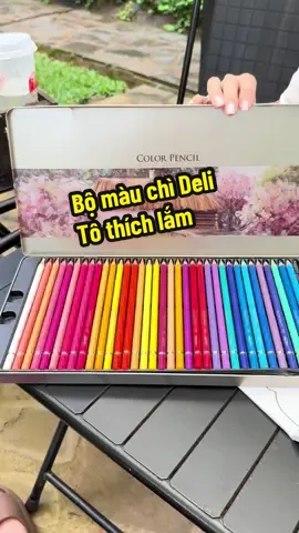 Em mê bộ này lắm luôn ❤️ Bộ màu chì Deli chính hãng ✅ các mẹ tham khảo nha ❤️ màu tô lên thích lắm ạ 🌱 #dochoithongminh #dochoitreem #tomau #betomau #dochoichobe 