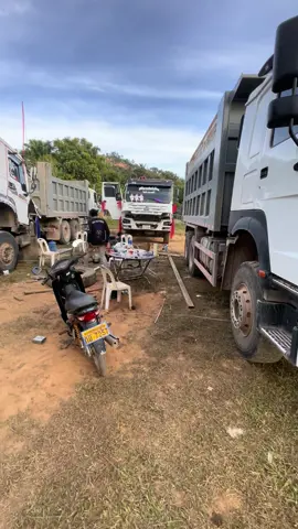 #เทรนด์วันนี้ #ທີມງານໃຈມັນລັກ💸 #ໃຫ້ບໍ່ໄດ້ແຕ່ຄວາມເສຍໃຈ🤪 #ລົດແຕ່ງໄທຊຽງຂວາງ🤣🚀#ກຽມໄປຕຶງຢູ່ວຽງຈັນແລ້ວ😂