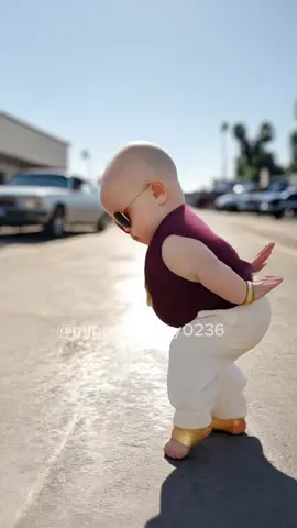 Cute baby cool dance 😂 #cute #cutebaby #bossbaby #babydance #dameducosita 