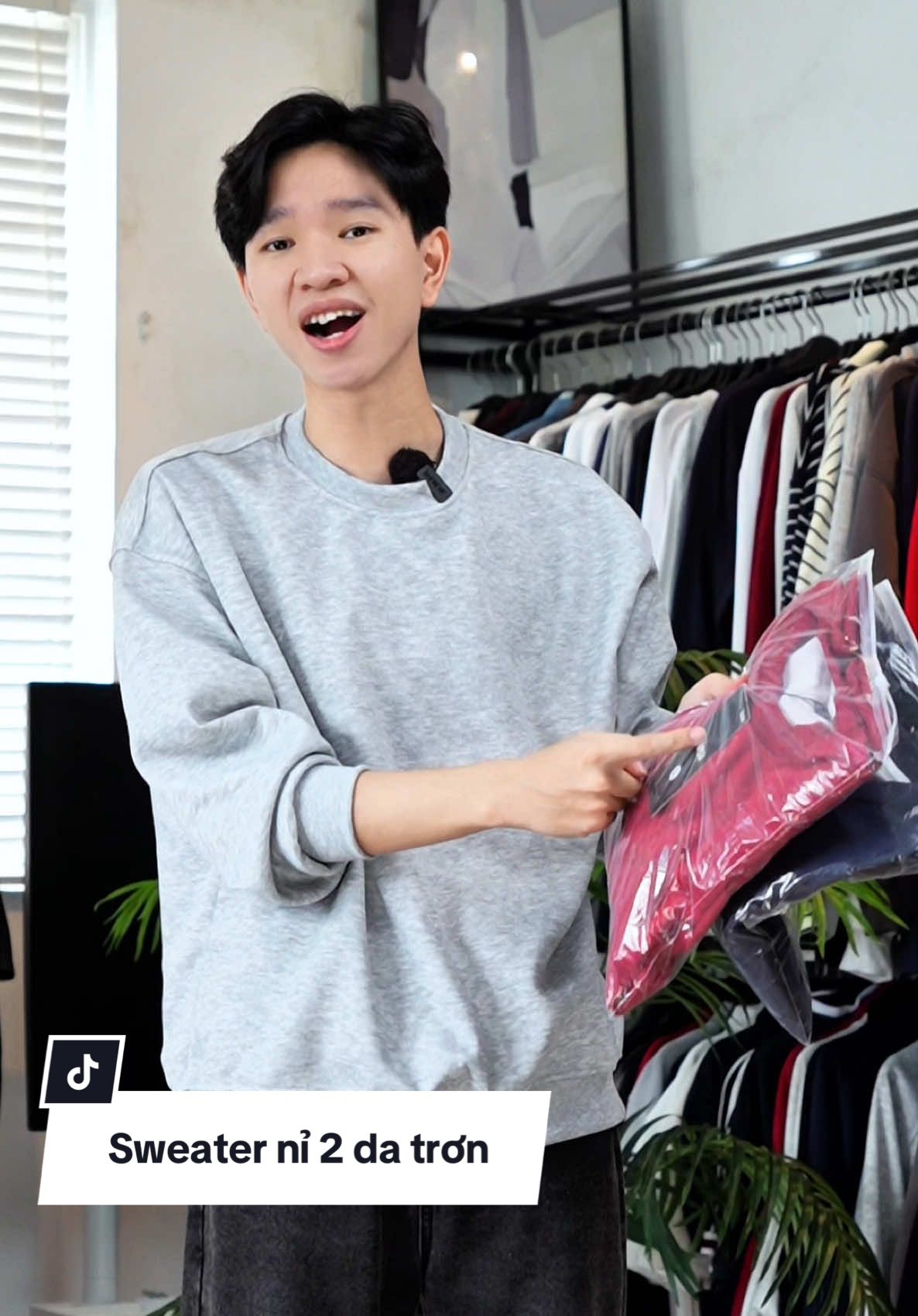 Sweater mà cứ tưởng giá áo thun 🤣 #outfit 