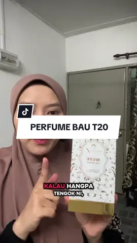 Packaging cantik gila pastu wangi. Mmg tak menyesal beli. Sumpah!! #perfume #minyakwangiperempuan #minyakwangibaumahal #zoufan 
