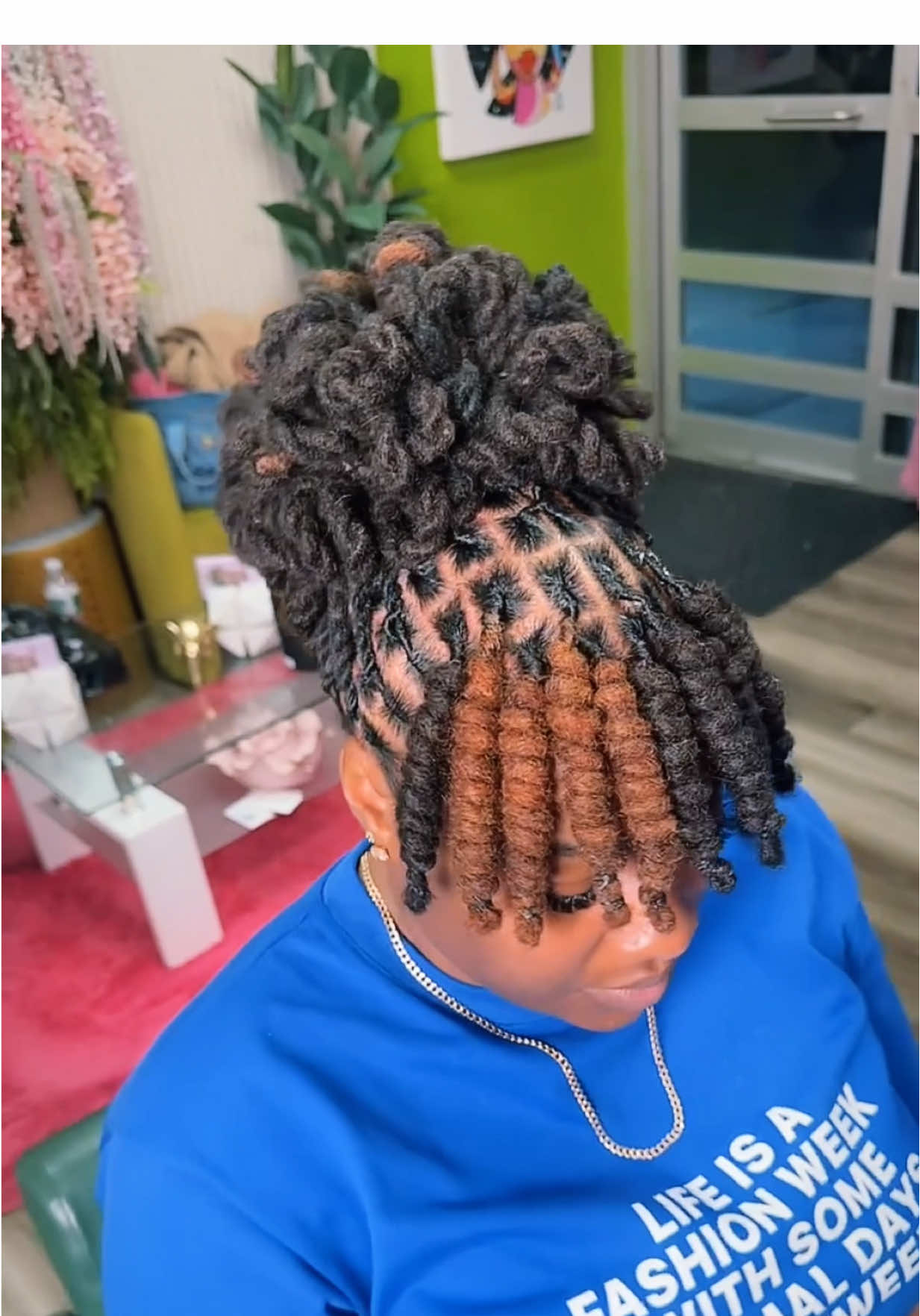 #locextensions #locstylesforwomen #locstylist #womenlocstyles 