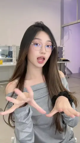 VERSI SENDIRI WKWKWKWKKWW