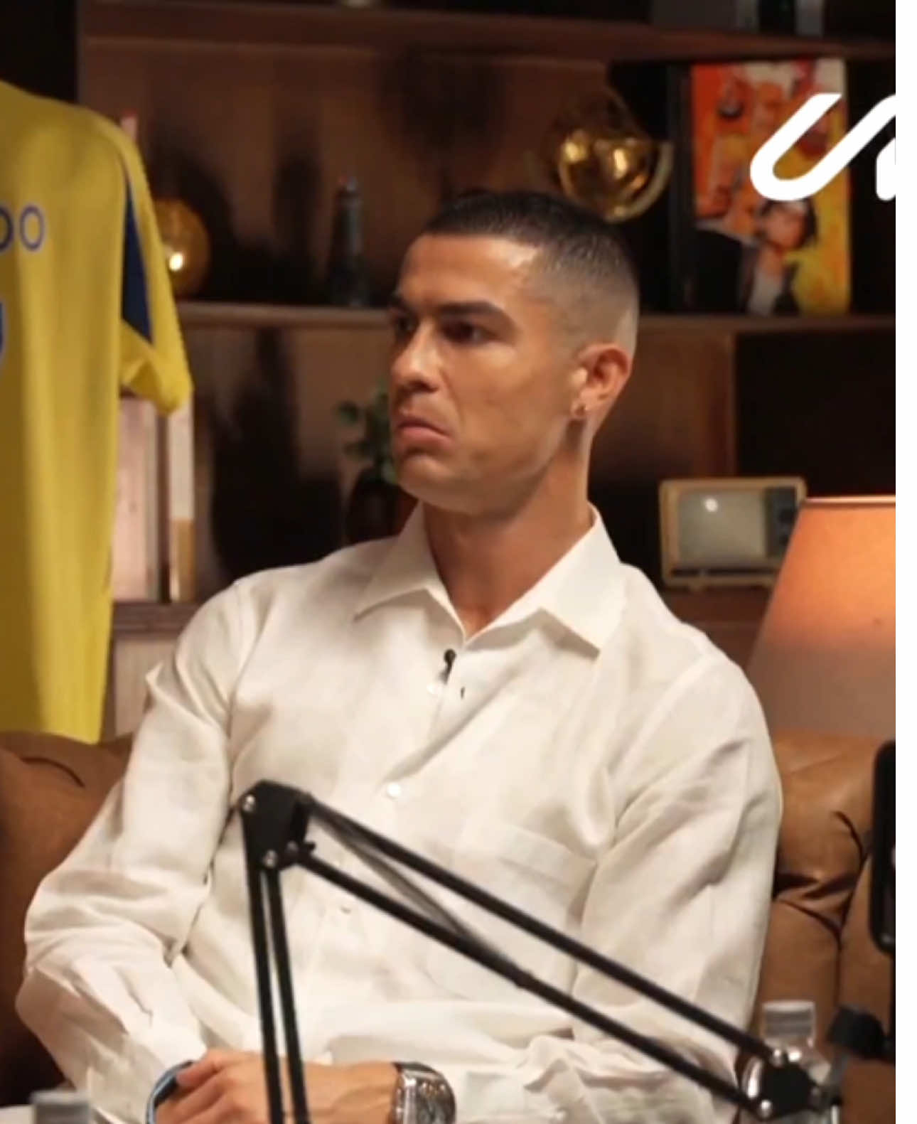 shameless 🤣 #messi #ronaldo #foryou #obsessed 