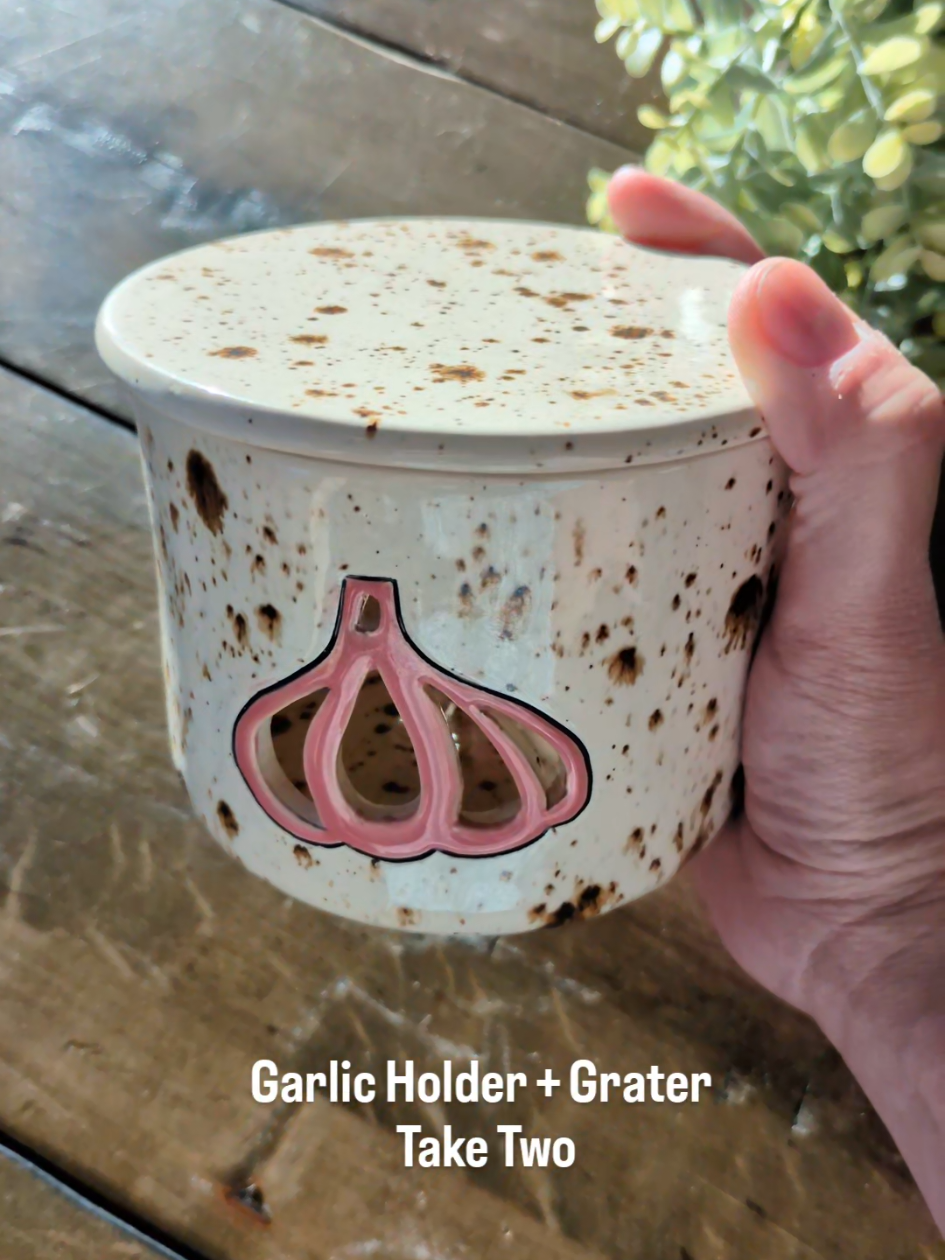 Garlic Keeper + Grater part 2 😀 #garlic #grater #potterytiktok #kitchengadgets #herbs 