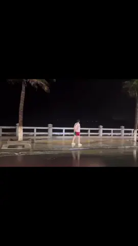 Bão số 13 thấy bị sỉ nhục khi đến Nha Trang 🙏🏻 #kalmaegi #xuhuong #viral #hot #haihuoc 