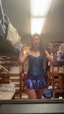 #princess #corset #miniskirt #halloweekend #clockstrikestwelve 