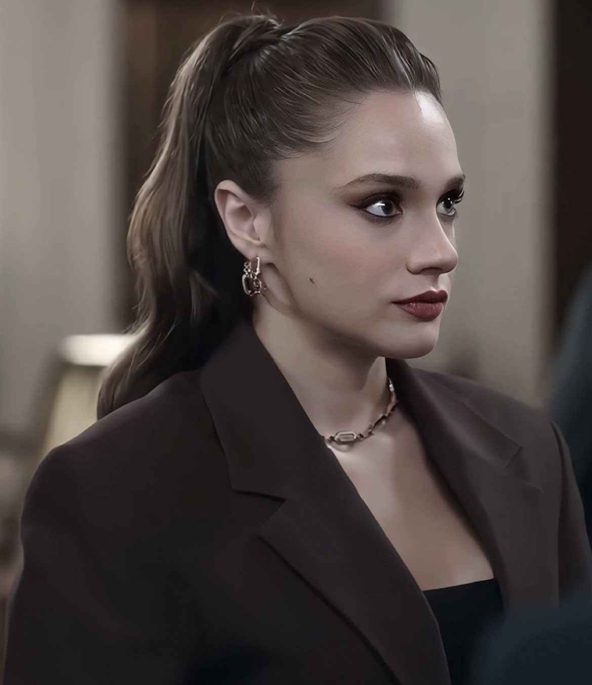 مرّت#zeynepleto #miraydaner #hudutsuzsevda 