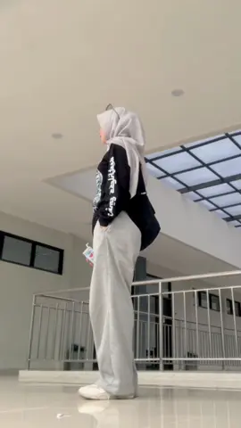 kelas pagi dengan kemalasannya 