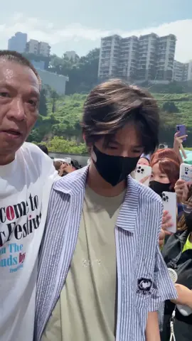 ន៎ែញុមស្លាញ់ត្រង់ក្រលាសសក់នឹងម៉ង😭🫶#wanglujie_王橹杰 #tffamily🇨🇳💫 #tf家族练习生🤴🌷 #tffamily_4th_generation #ក្ដីស្រមៃចង់ទៅប្រទេសចិន💞🤴🇨🇳✨ 