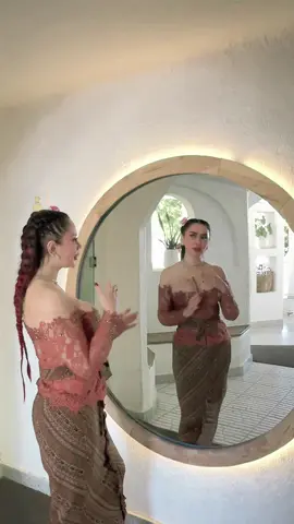 Jegeg kebaya bali  #fyppppppppppppppppppppppp #adatbali #nusapenida #mamisisca 