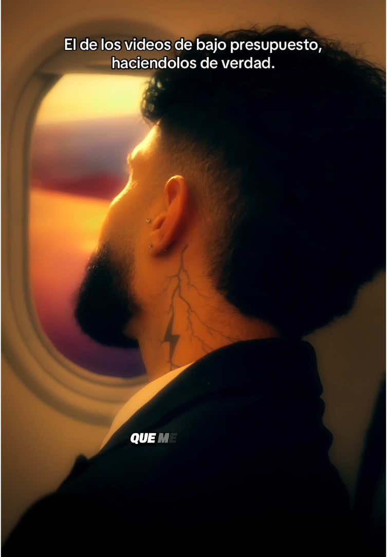 AROD en el avion de camino a España 🇪🇸, resultado del avion “AQUILOMETROS “DISPONIBLE EN YOUTUBE #arod #resultado #lirycs #musica #romantinea #avion 