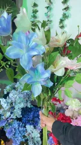 yuk langsung checkout sekarang juga bunga cantik#promomakan1111 #dekorasipernikahan #artificialflowers #fyp #dekorasiwedding 