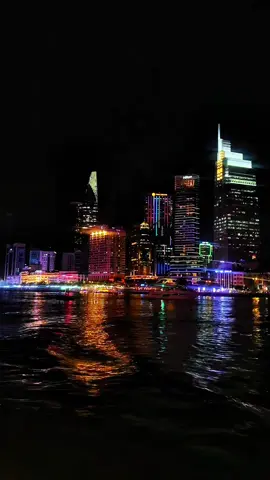 dạo 1 vòng ngắm saigon về đêm thôi nào #viral #fyp #xuhuong