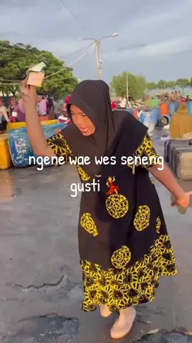 penteng sawerane mak😅💃