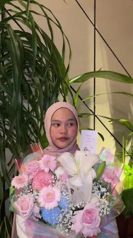sama sama cantik🤍 @Crana Florist Bogor 