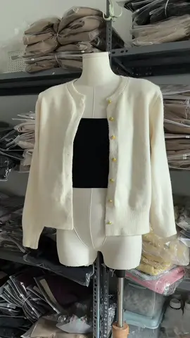 Áo khoác lem hot  #aolen #aonu #aokhoac #aokhoaclen #outfit 