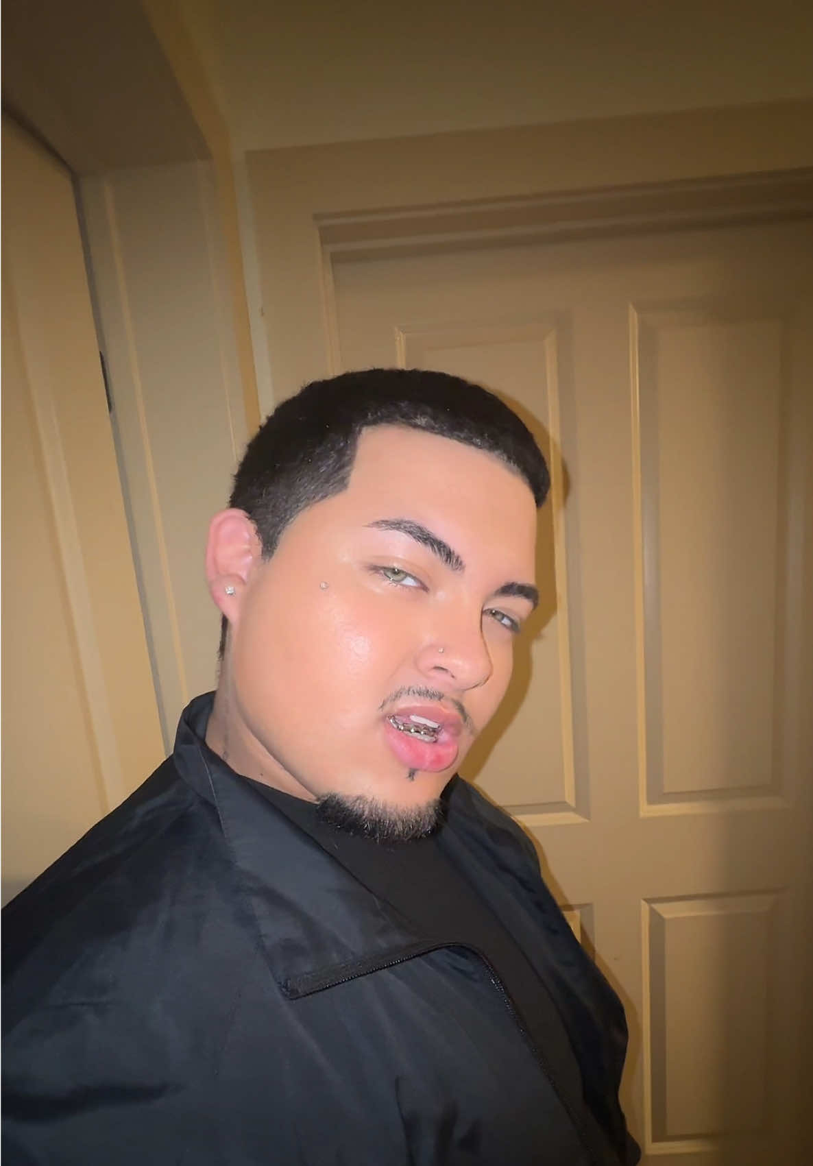 Be my friend😝 #gioo2raw #gio2raw 