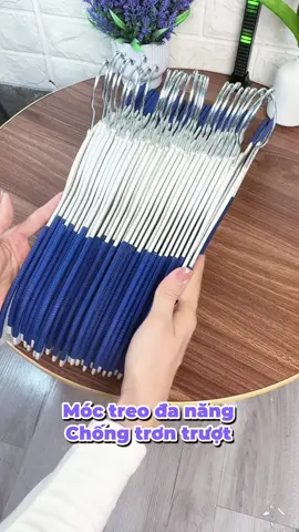 Móc treo quần áo chống trơn trượt nè các bác #moctreoquanao #moctreoquanaochongtruot #moctreoquanaodanang #moctreoquanaothongminh 