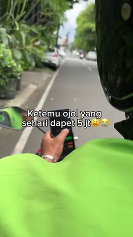 Orang2 duitnya banyak ya??
