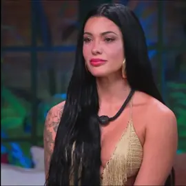 A maior injustiça desse programa foi eliminar a yoná que foi a maior protagonista dessa edição desde do come, pra chegar aqui e ser eliminada por uma torcida fanática… #fyp #afazenda17 #teamyoná