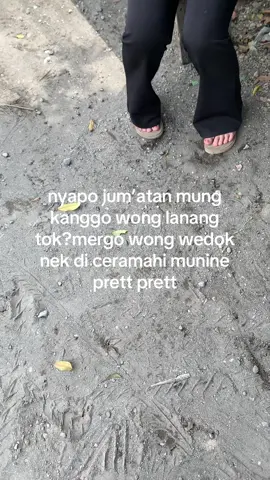 jalok di tewuu ncenan#jumatberkah #4u 