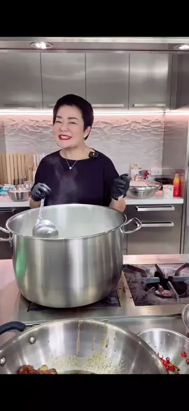 พี่ไก่รัญจวน