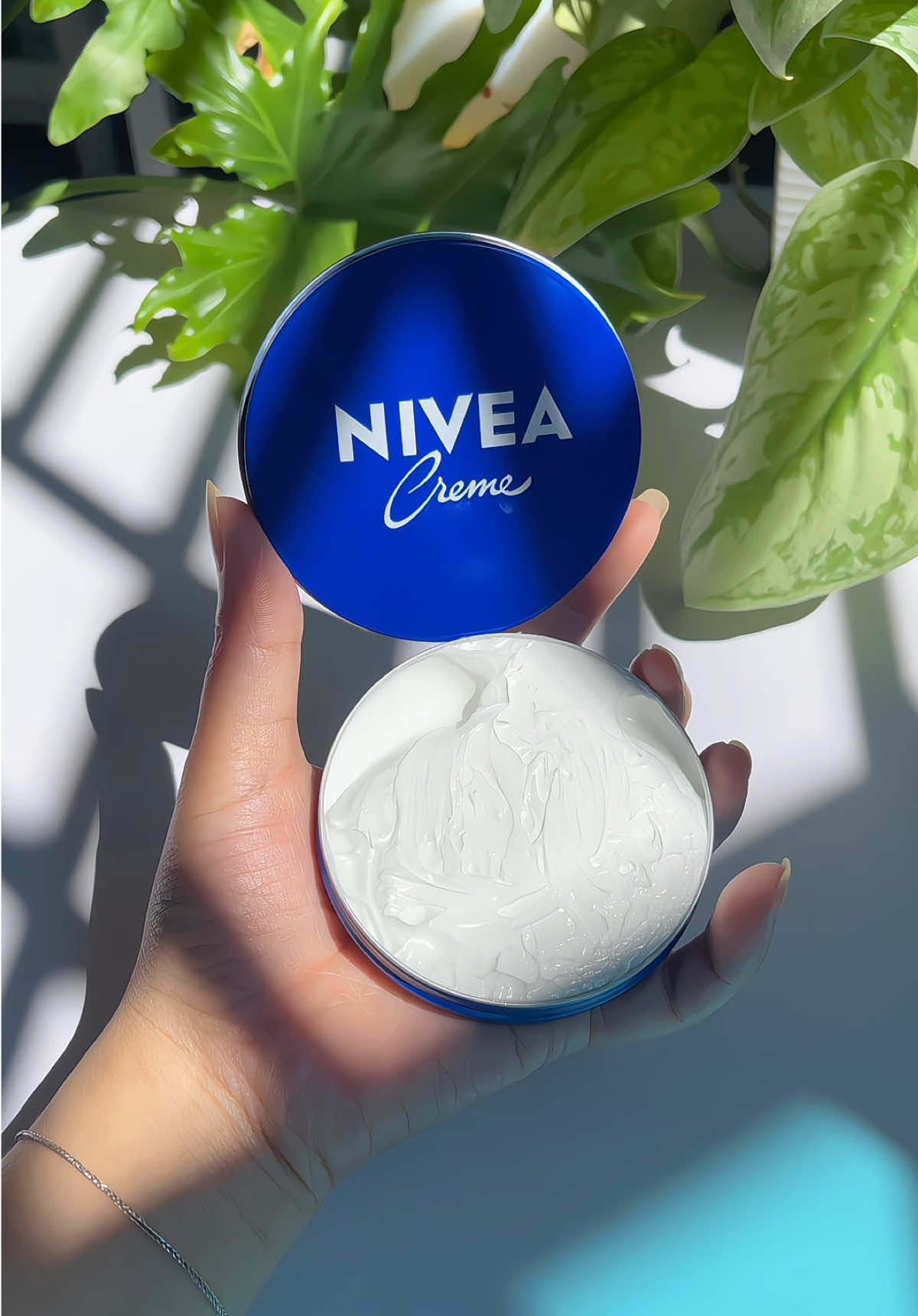 Kem dưỡng ẩm Nivea hộp thiếc #kemduongam #niveacreme #duongam #unboxcunghip 