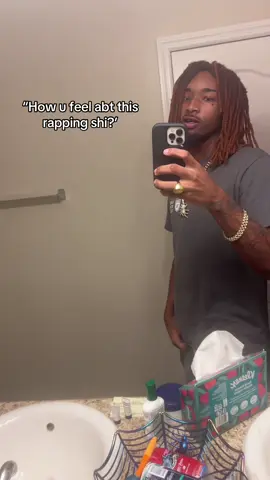 Ian playing bout dis music shi I hear ta snatch souls behind dis shi #Zkwad #artist 