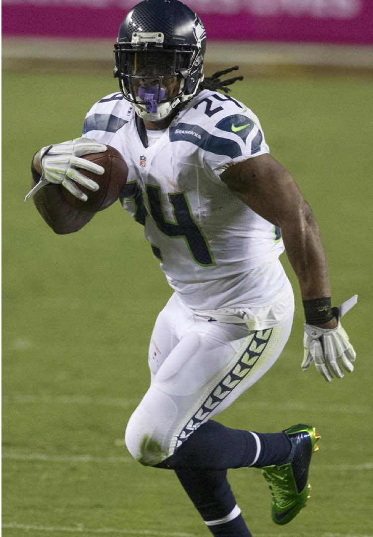 What a pleasure it was to watch 24 run. Had me scarfin down skittles like crazy as a young buck. Thankyou beastmode. You are the man brother! #whosnext #whosnextsports #whosnextshow #marshawnlynch #beastmode       