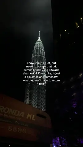 kadang-kadang kita terlalu fokus pada apa yang hilang sampai lupa semua yang kita ada pun cuma pinjaman dari Tuhan. 😔 Memang susah nak terima, especially bila hati masih belum bersedia, tapi redha tu bukan bermaksud tak sedih redha tu bila kita belajar untuk lepaskan dengan tenang sebab kita tahu semuanya milik Dia