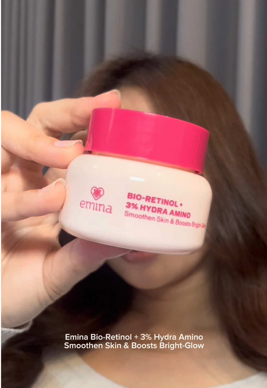 Ini nih moist retinol Emina, packaging gemes tapi fungsinya byk bgt. Watch on review #moisturizeremina 