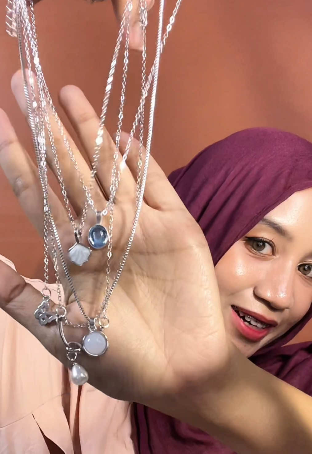 Bagus” polll 🫰🫰