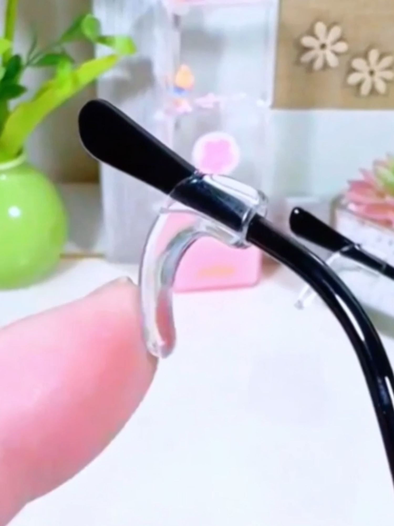 Suporte Trava Armação de Óculos Antiderrapante em Silicone #blackfriday ##goodthing #tiktokshop #tiktokshopchegou