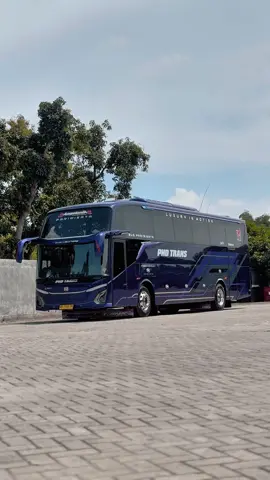 Kejar tayang dan diberangkatkan kemBALI 🙏🏾 #fyp #buspariwisata #jetbus5 #phdtrans #phdtransnganjuk #purplegank💜 